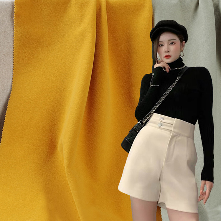 De ce este țesătura de cămăși din lână de greutate medie alegerea inteligentă pentru articole de îmbrăcăminte de calitate?