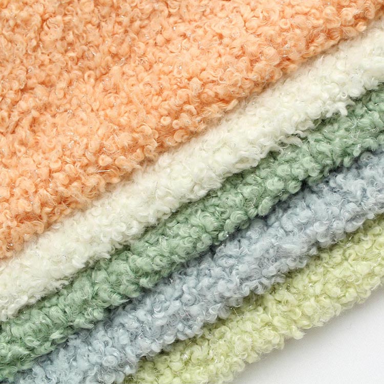 De ce țesătura de lână este setată să devină țesătura de alegere pentru îmbrăcăminte și interioare premium?